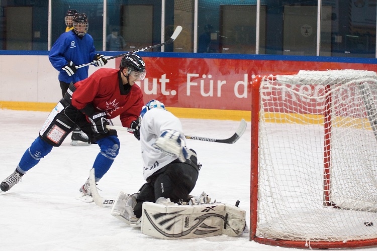 tl_files/Bilder Nachwuchs/Jugend/Vorbereitung 2015_2016 Training/DSC07251.jpg